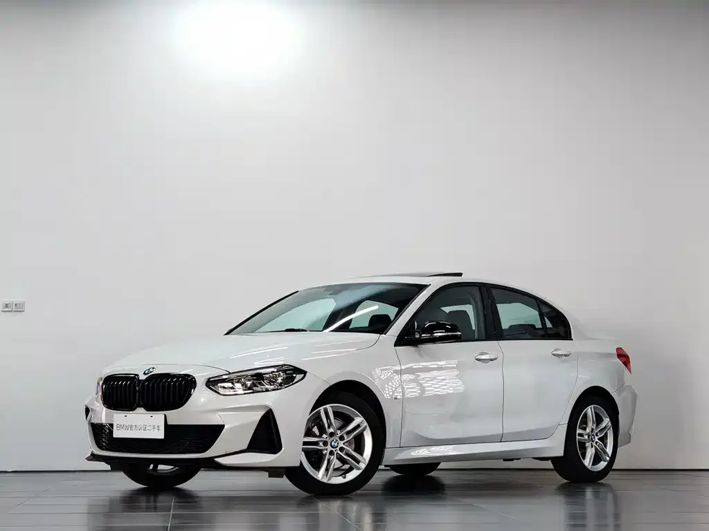 BMW 1 Series — фото 1