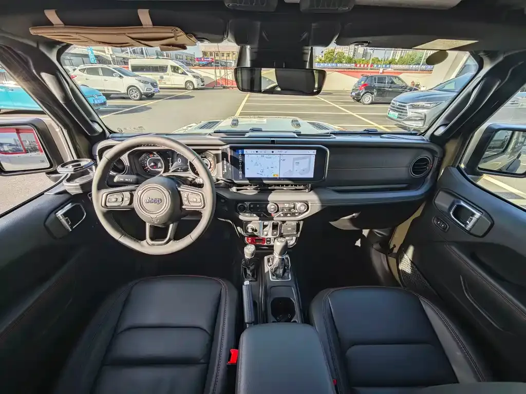 Jeep Wrangler — фото 9