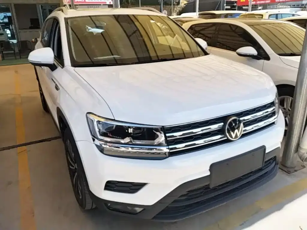 Volkswagen Tharu — фото 2