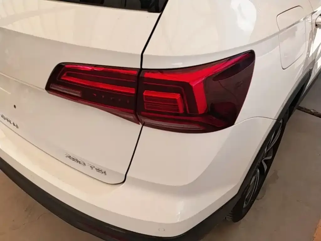 Volkswagen Tharu — фото 5