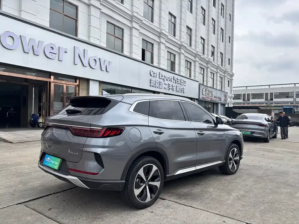 BYD PLUS New Energy — фото 2