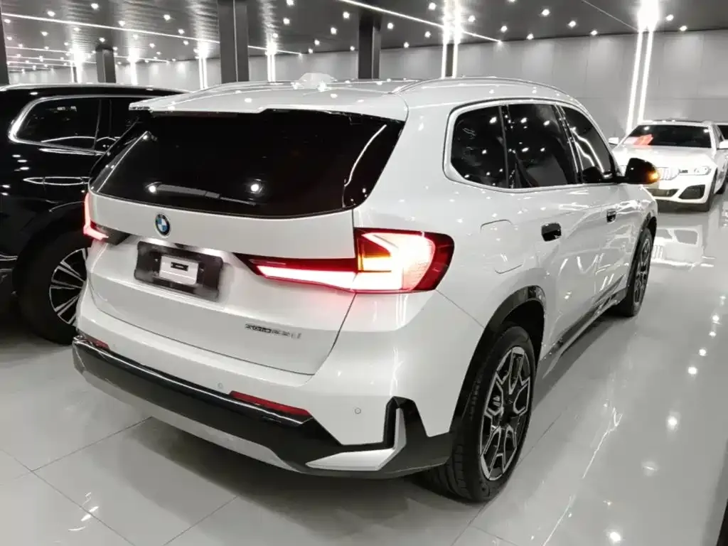 BMW X1 — фото 6