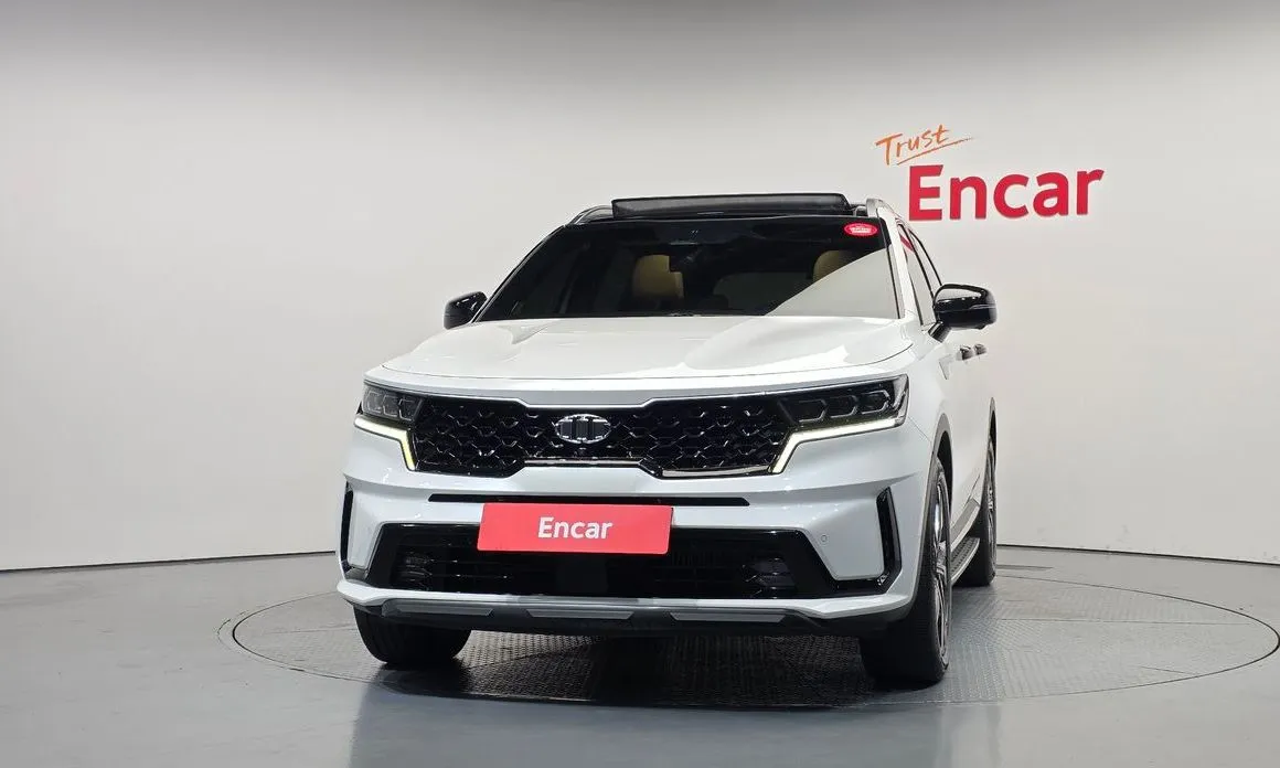Kia Sorento — фото 7