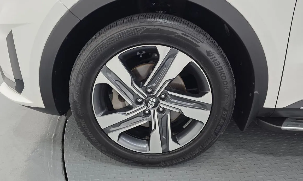 Kia Sorento — фото 4
