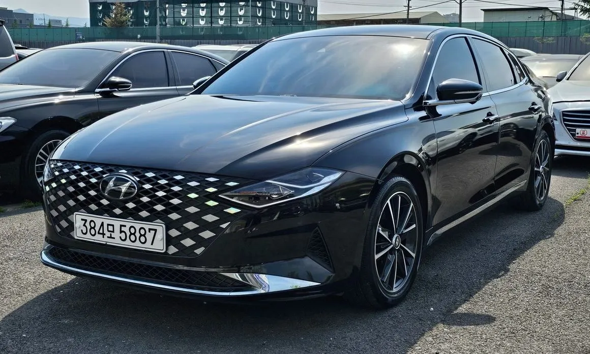 Hyundai Grandeur — фото 3