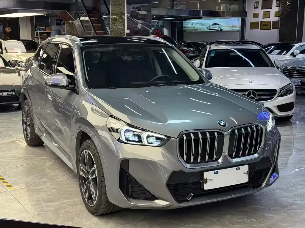 BMW X1 — фото 2