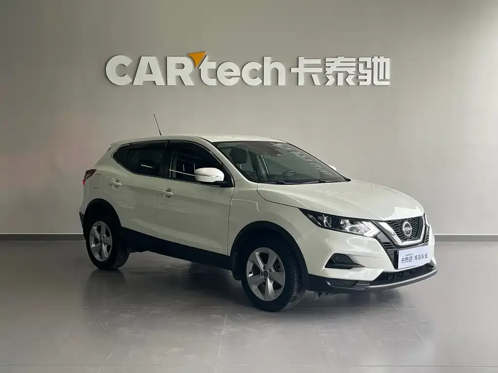 Nissan Qashqai — фото 2