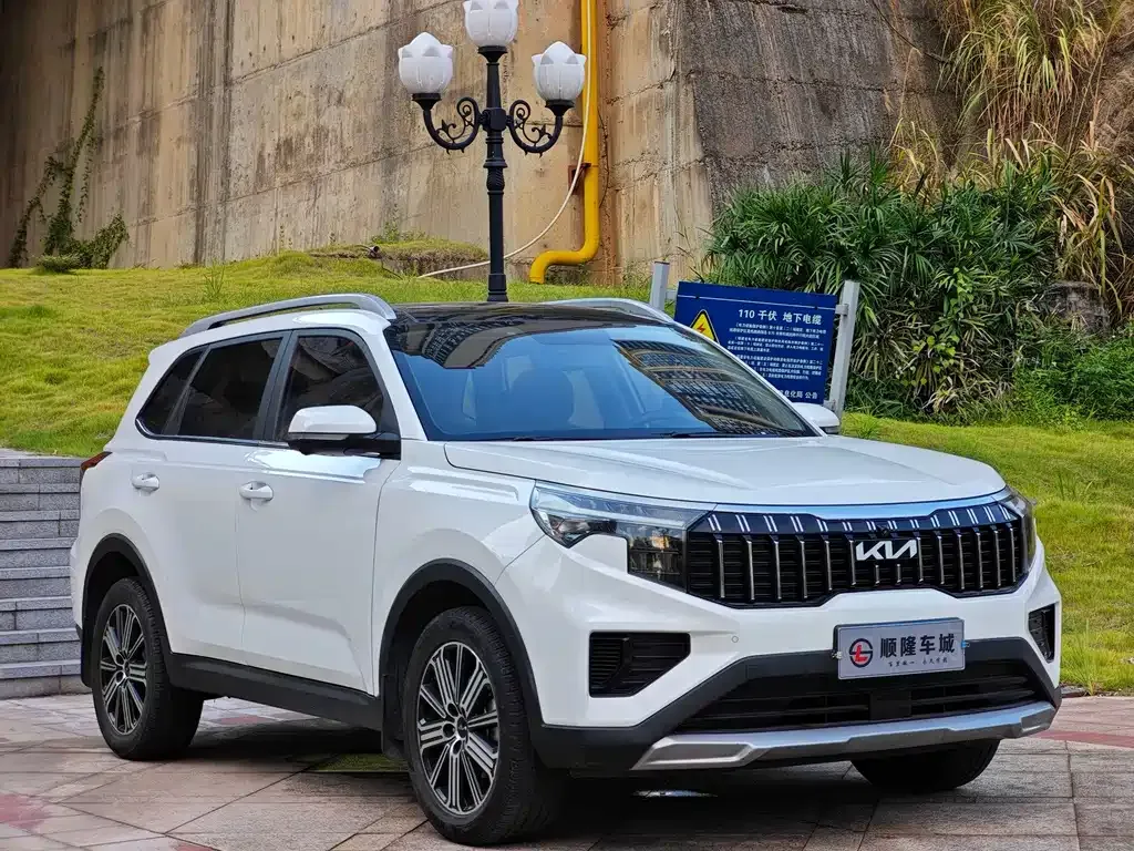 Kia Sportage — фото 6