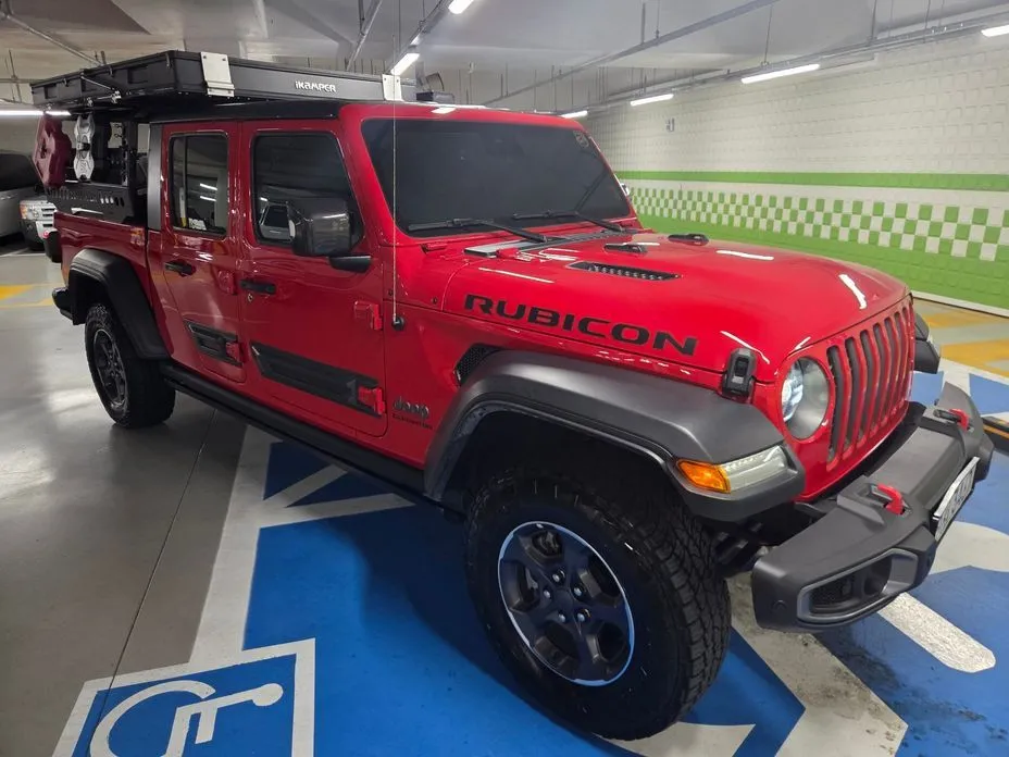 Jeep Gladiator — фото 10