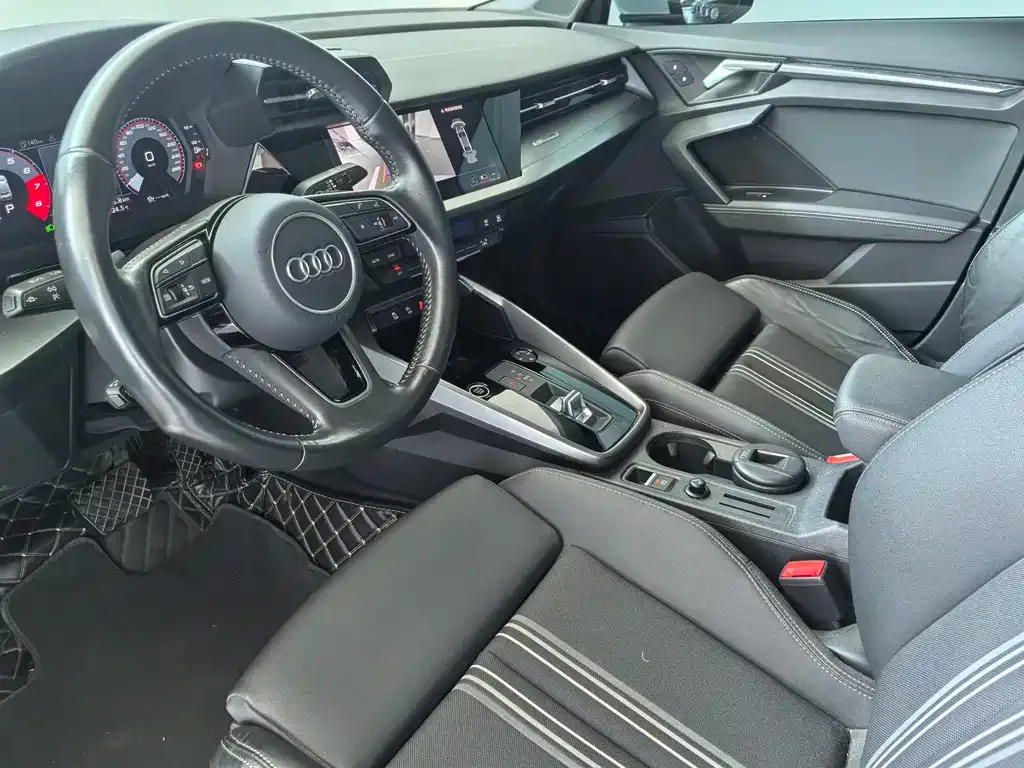 Audi A3 — фото 10