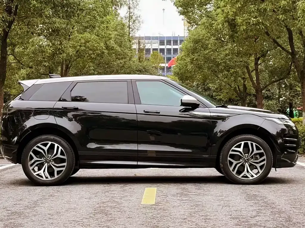 Land Rover Evoque — фото 9