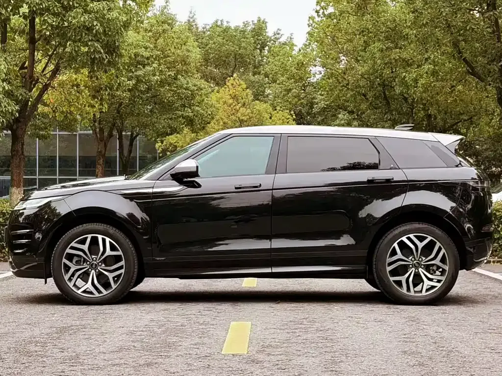 Land Rover Evoque — фото 10