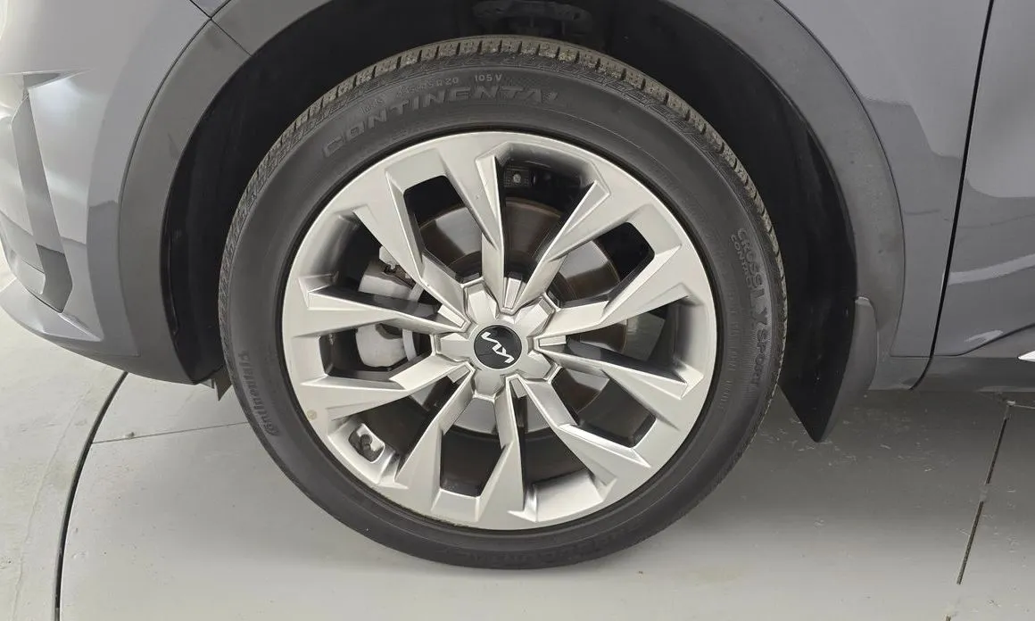 Kia Sorento — фото 10
