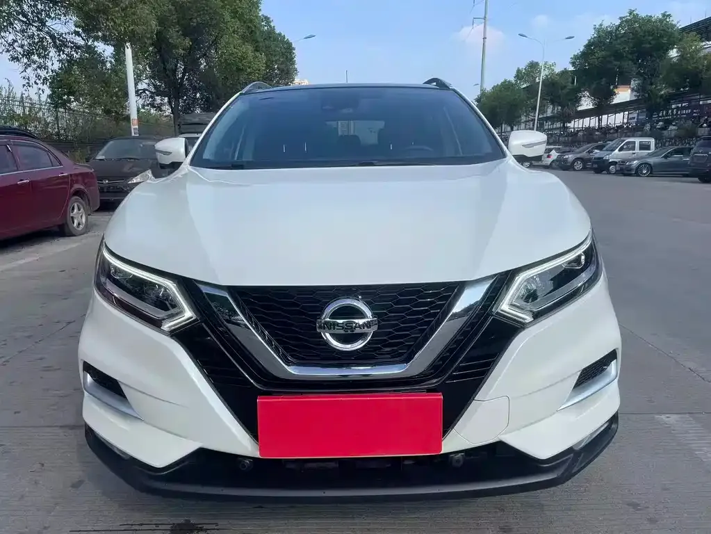 Nissan Qashqai — фото 3