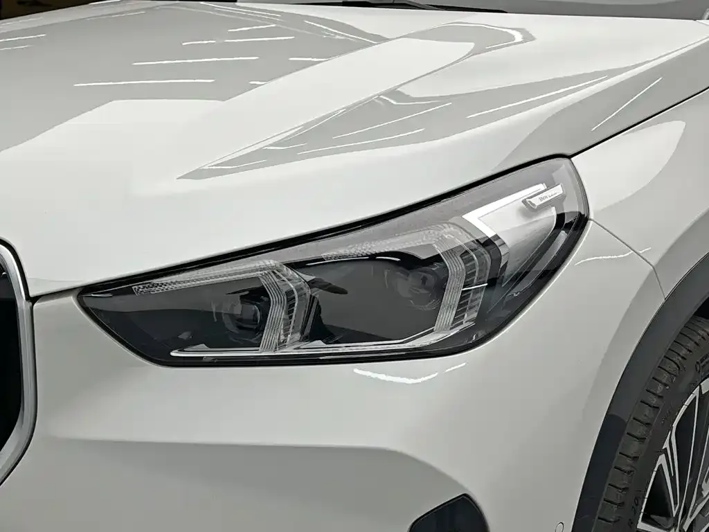 BMW X1 — фото 4