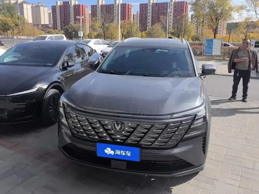 Changan CS75 PLUS — фото 7
