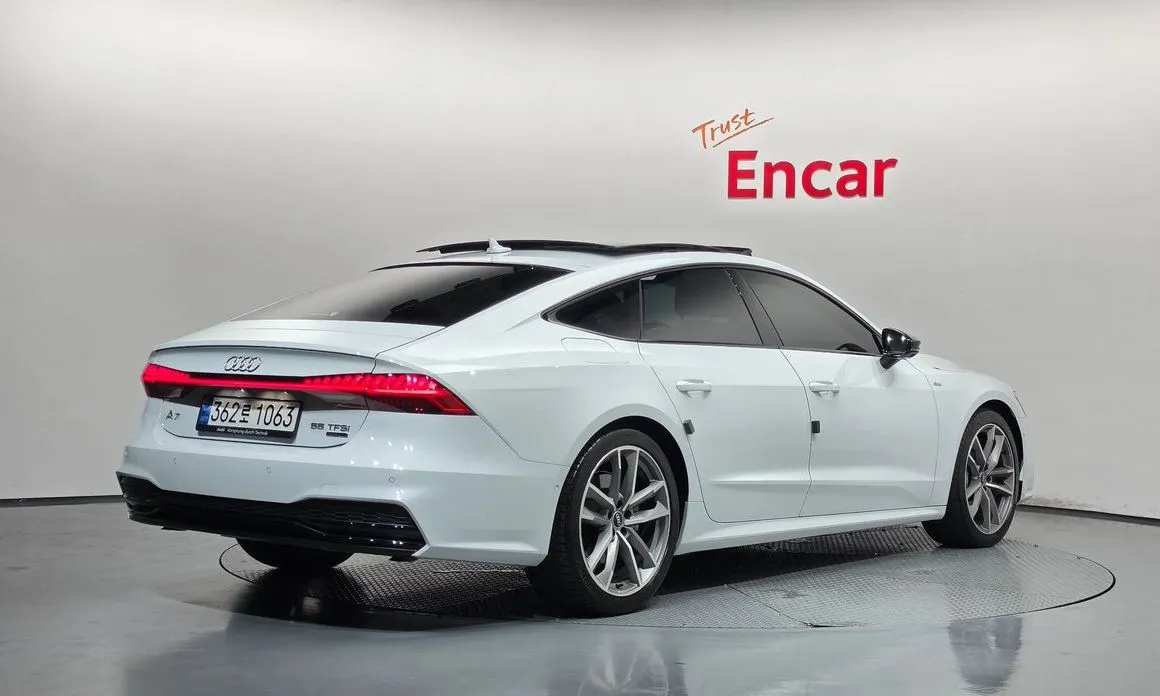 Audi A7 — фото 8