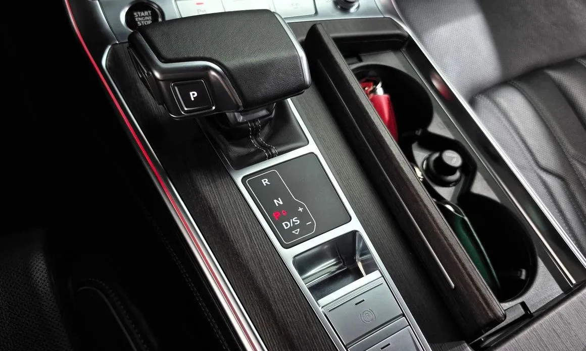 Audi A7 — фото 10