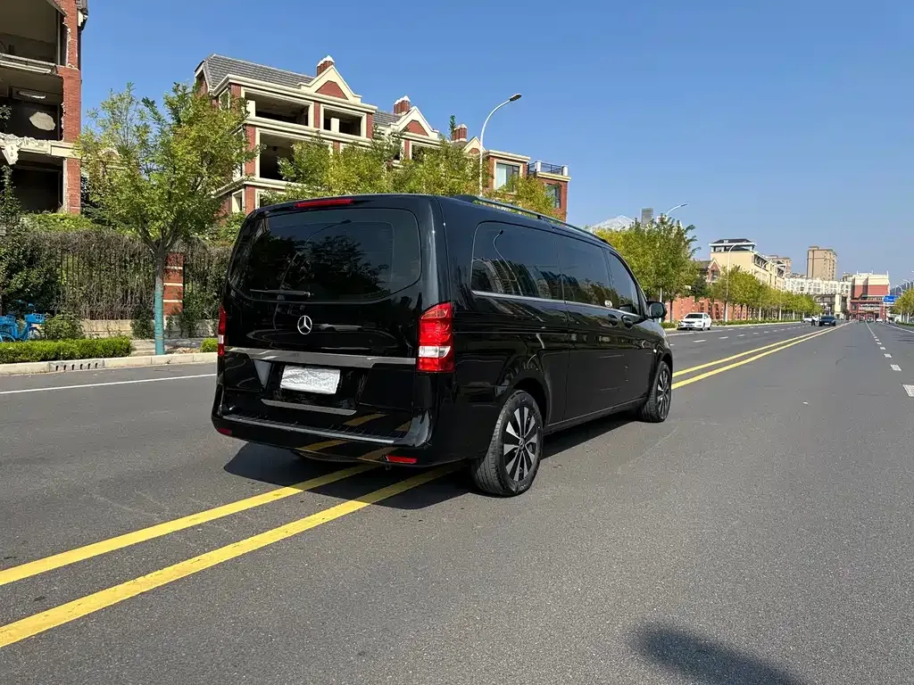 Mercedes-Benz Vito — фото 8