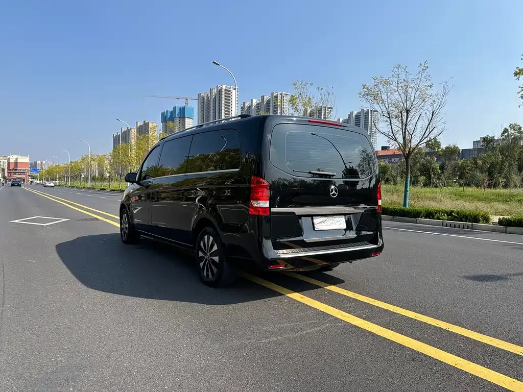 Mercedes-Benz Vito — фото 7