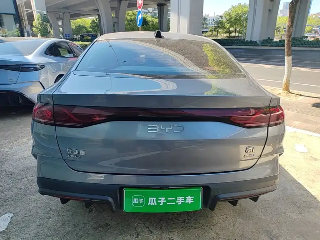 BYD Qin L — фото 10