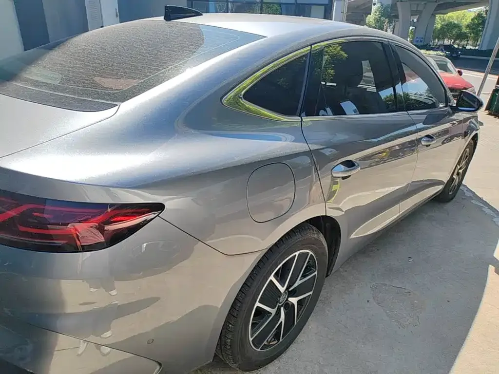 BYD Qin L — фото 9