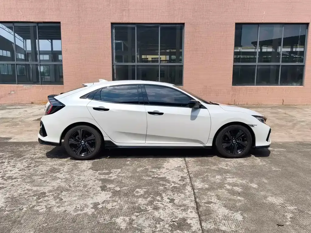 Honda Civic — фото 6