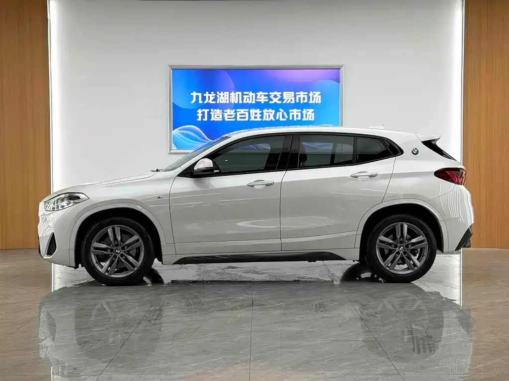 BMW X2 — фото 9