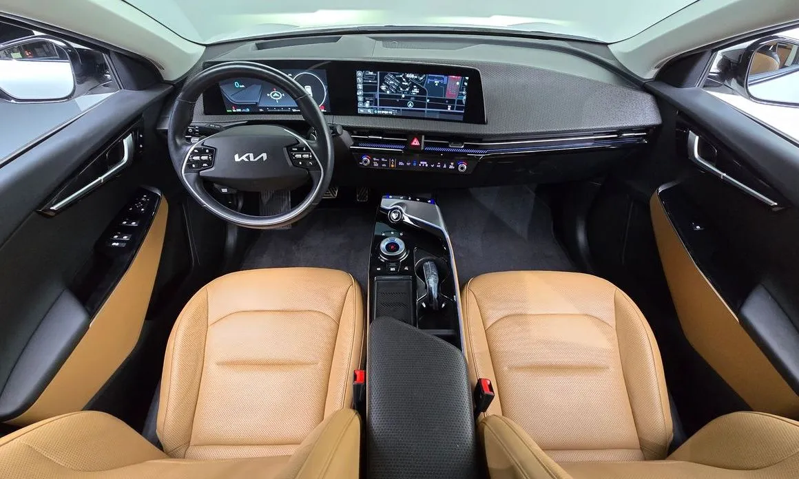 Kia EV6 — фото 7