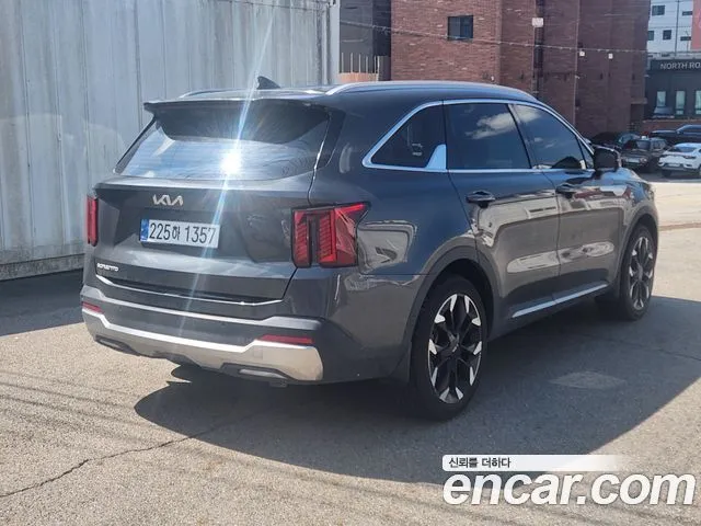 Kia Sorento — фото 10