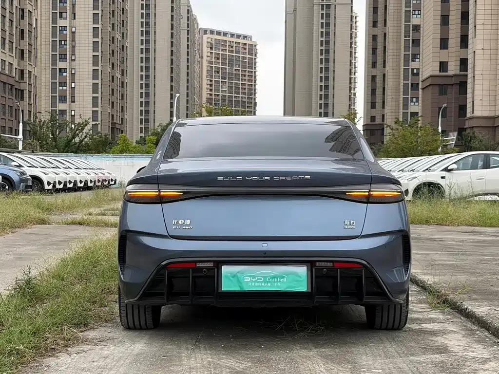 BYD Seal — фото 7