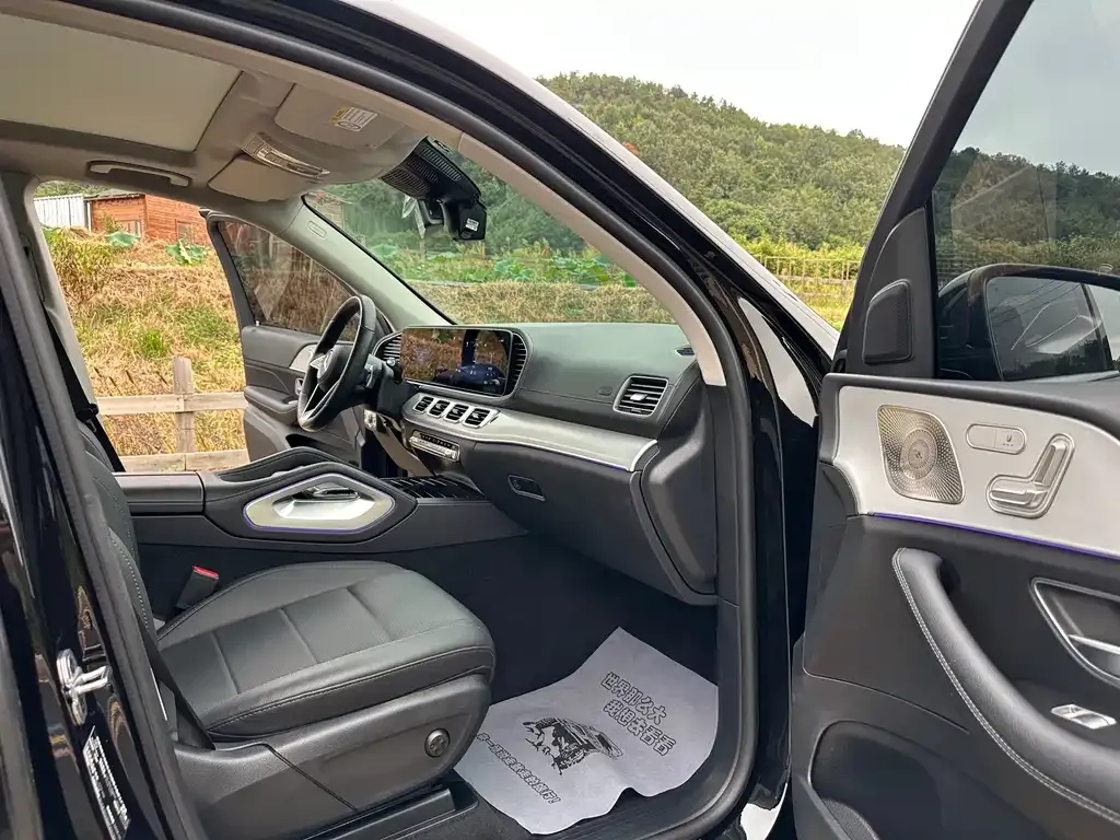 Mercedes-Benz GLE (Import) — фото 6