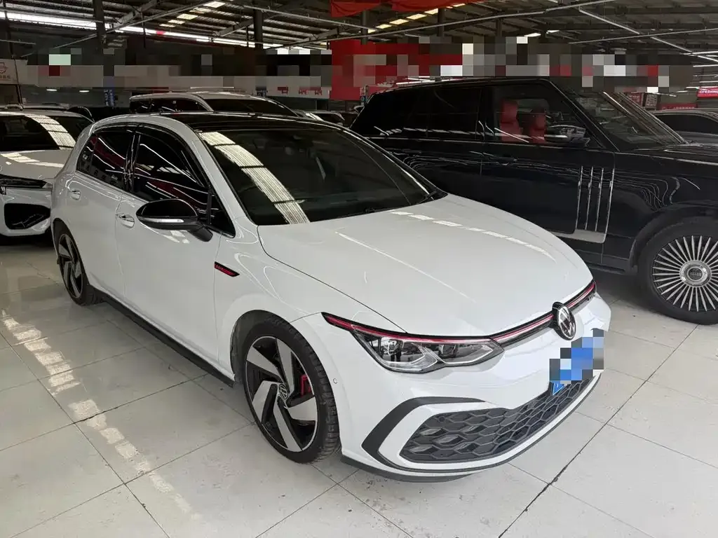 Volkswagen Golf GTI — фото 8