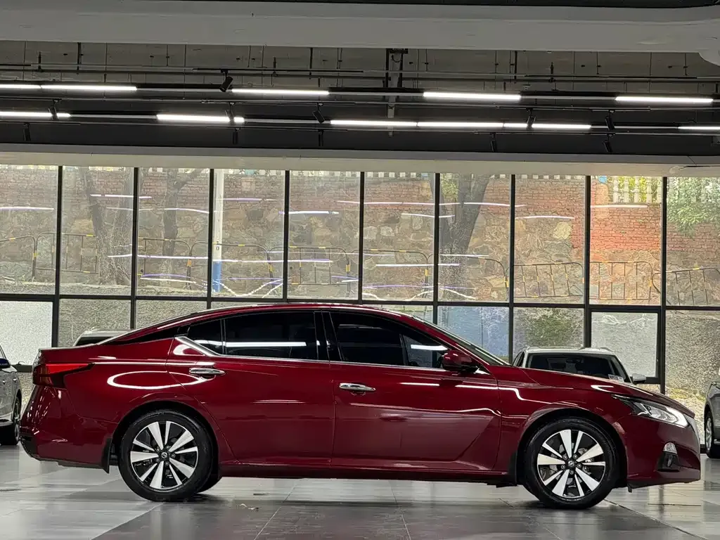 Nissan Teana — фото 8