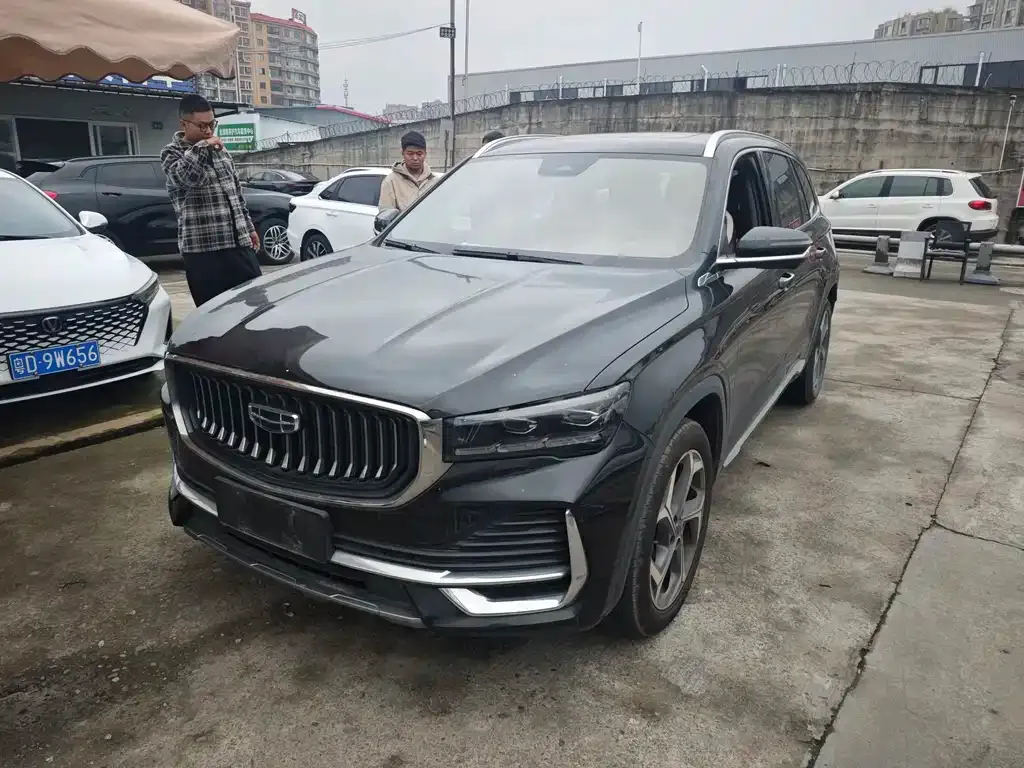 Geely Xingyue L — фото 1