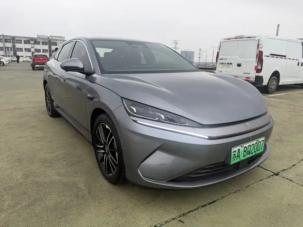 BYD Qin L — фото 6