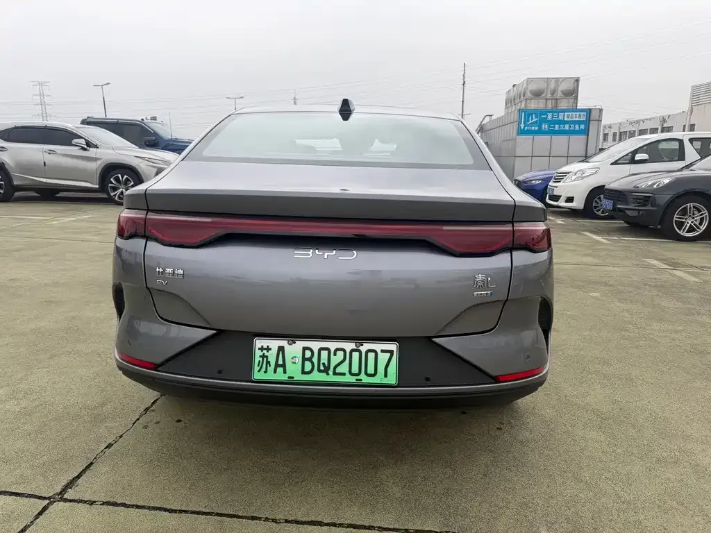 BYD Qin L — фото 7