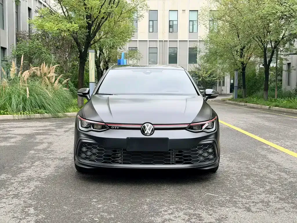 Volkswagen Golf GTI — фото 5
