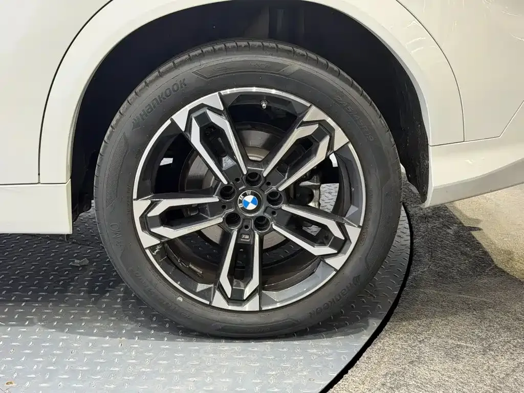 BMW X2 (Import) — фото 8