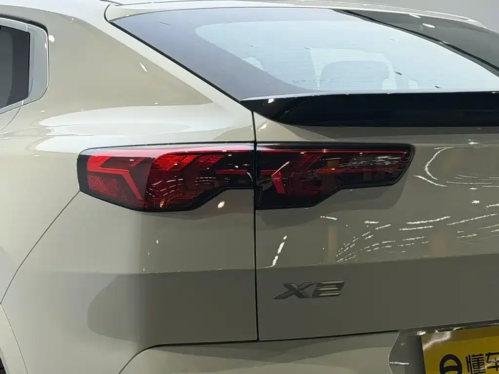 BMW X2 (Import) — фото 5