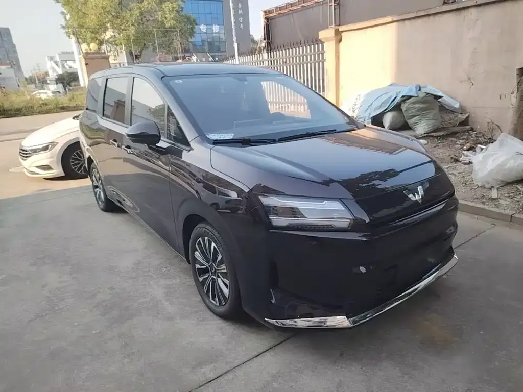 Wuling Xingguang 730 New Energy — фото 7