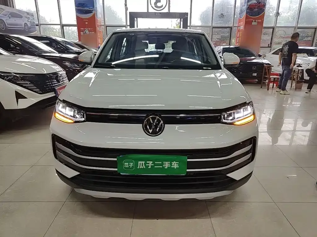 Volkswagen Tharu — фото 10