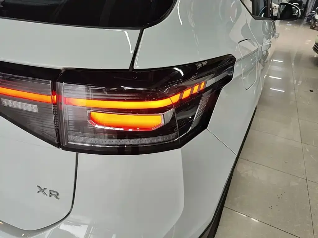 Volkswagen Tharu — фото 7