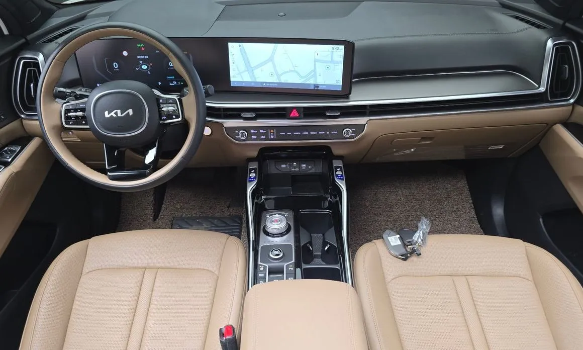 Kia Sorento — фото 6