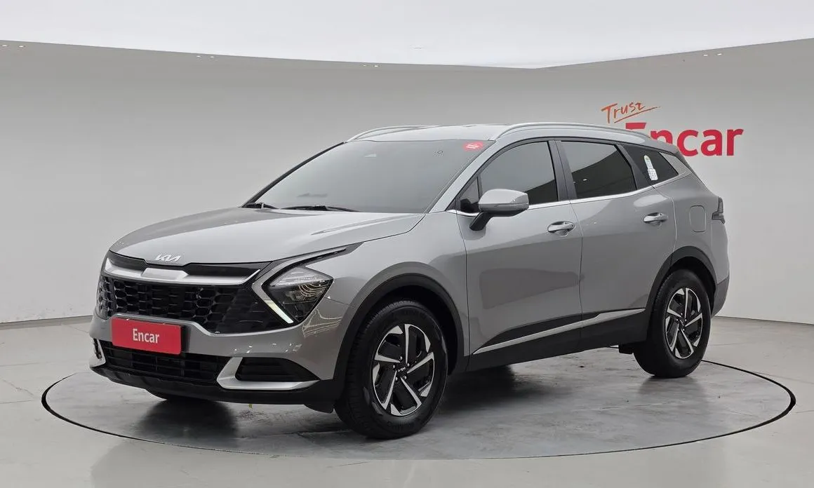 Kia Sportage — фото 1