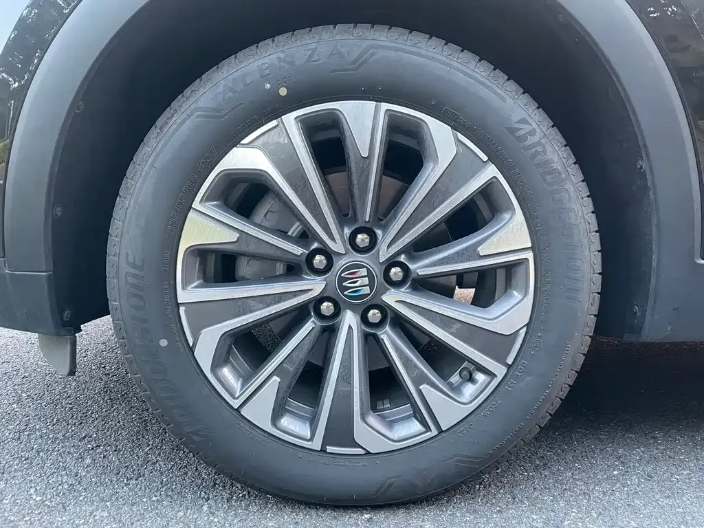 Buick Envision S — фото 4
