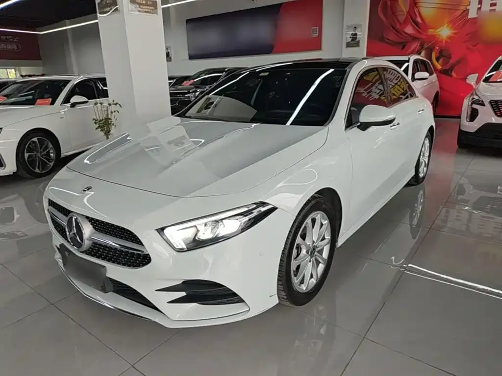 Mercedes-Benz A-Class — фото 1