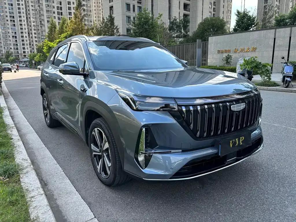 Geely Boyue L — фото 10