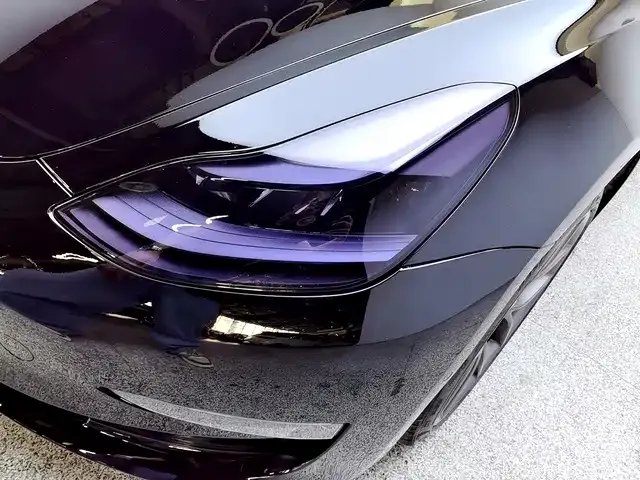 Tesla Model 3 — фото 9