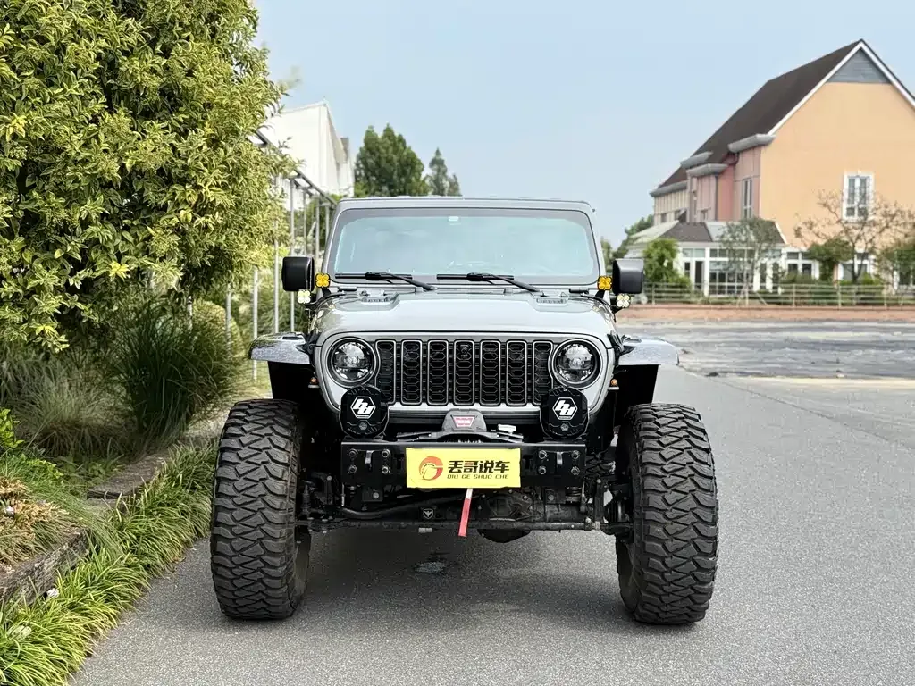 Jeep Gladiator — фото 6